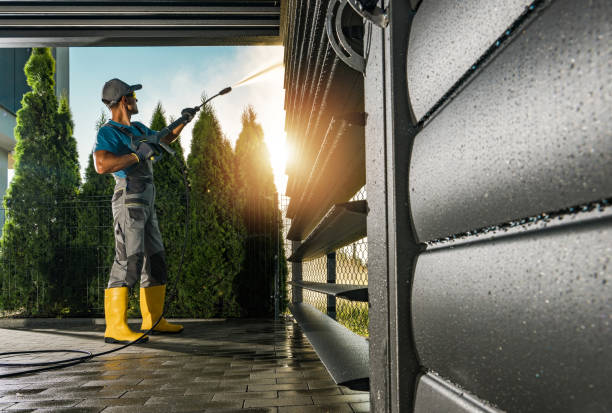 Why Choose Our Certified Pressure Washing Experts for Your Project Needs in Darien, WI?